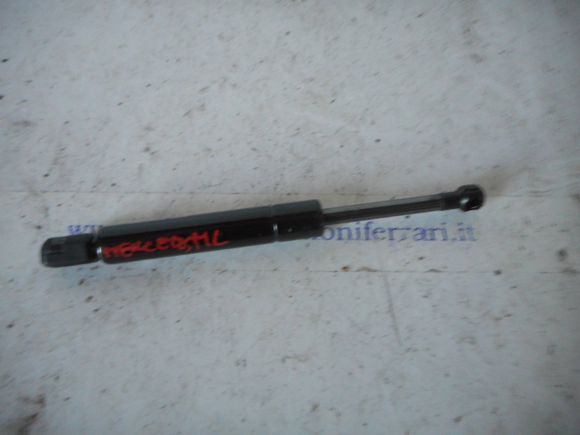 Asta ammortizzante cofano ant. sx.